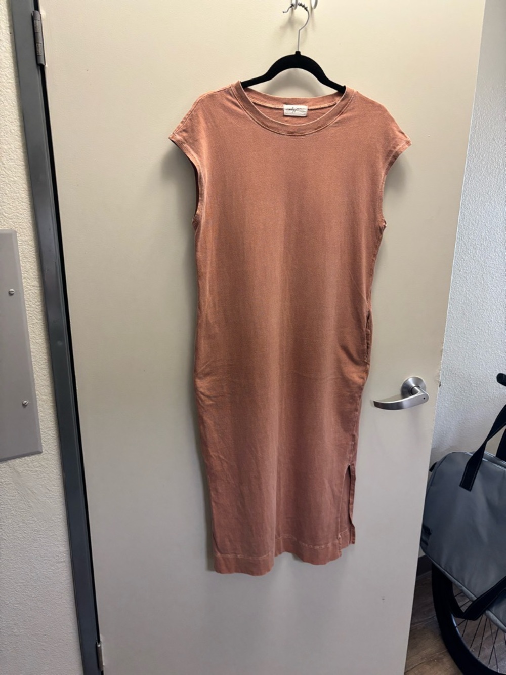 Carly Jean Los Angeles 100% cotton Sleeveless Midi Dress in Rust